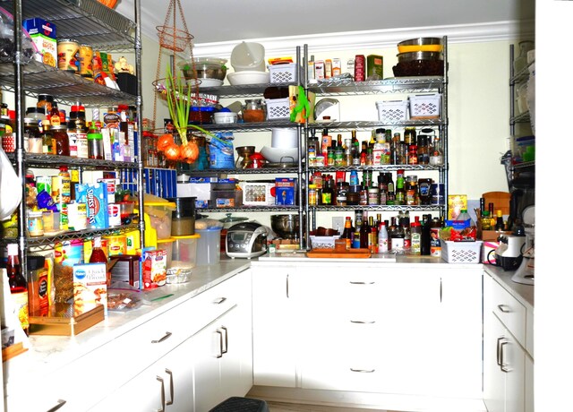 501 Benning Dr, Destin, FL 32541 - view of pantry