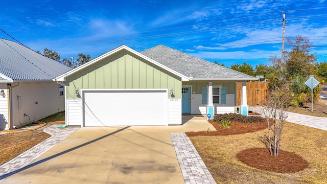 view of front facade with a garage