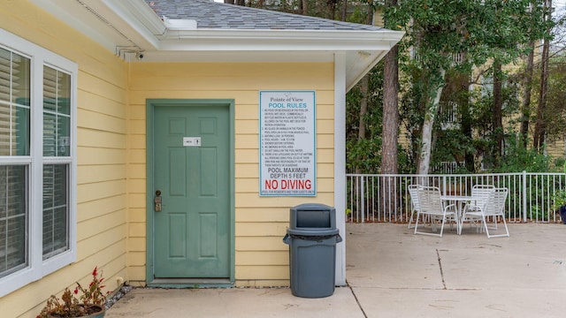 view of property entrance