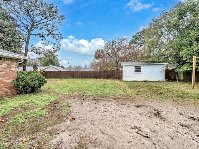 view of yard with a storage shed