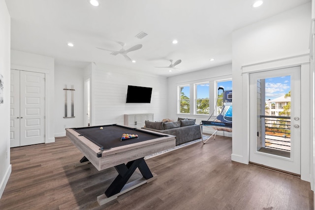 recreation room with ceiling fan, dark wood-type flooring, and billiards