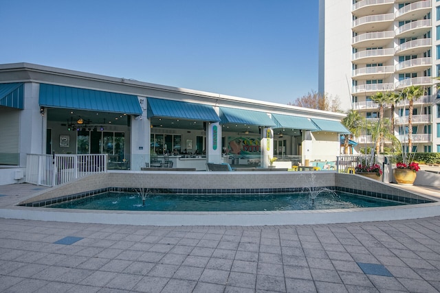 view of swimming pool