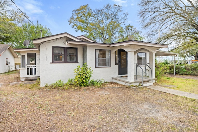 view of front of property