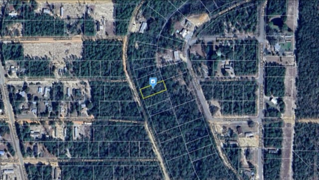 Listing photo 2 for 0 Clearwater Dr, Defuniak Springs FL 32433