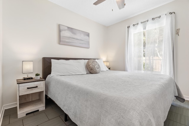 bedroom featuring ceiling fan