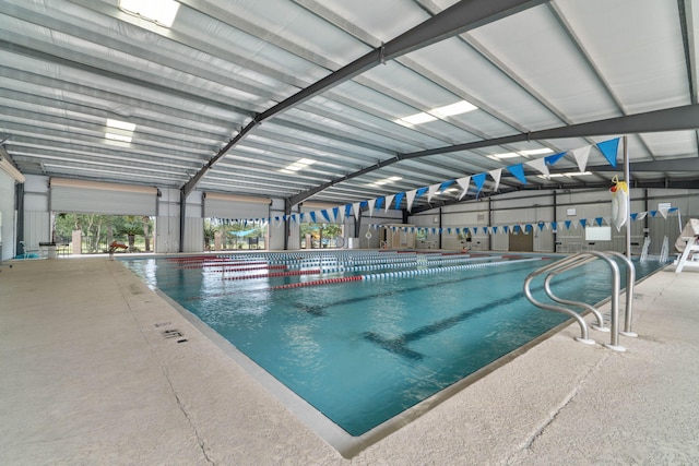 view of swimming pool