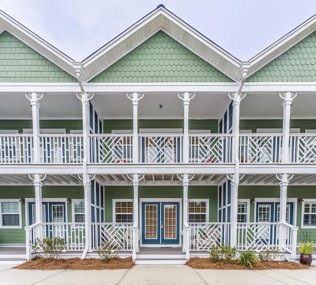 view of front facade featuring french doors