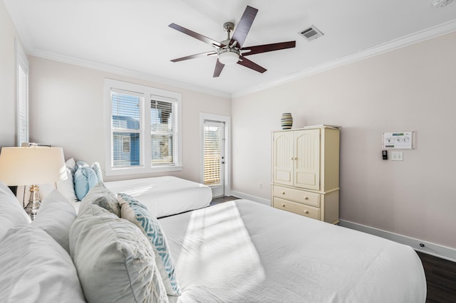 bedroom featuring dark hardwood / wood-style flooring, crown molding, access to outside, and ceiling fan