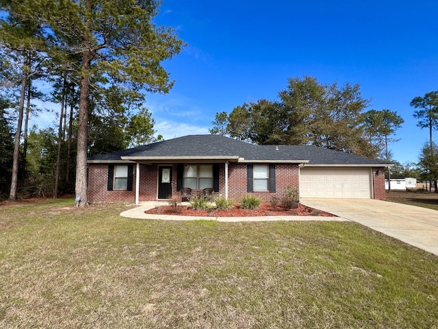 ranch-style house featuring a front lawn and a garage