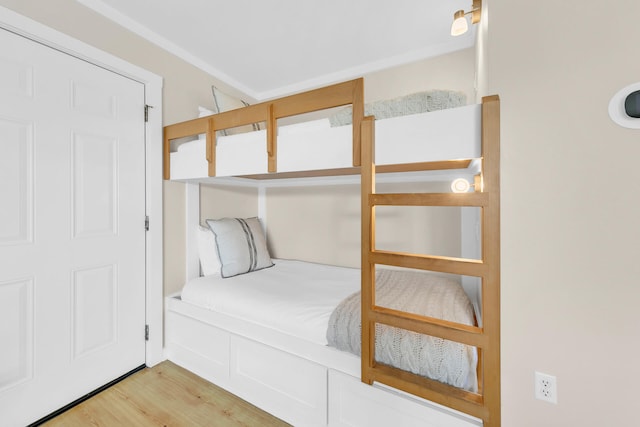 unfurnished bedroom featuring light hardwood / wood-style flooring