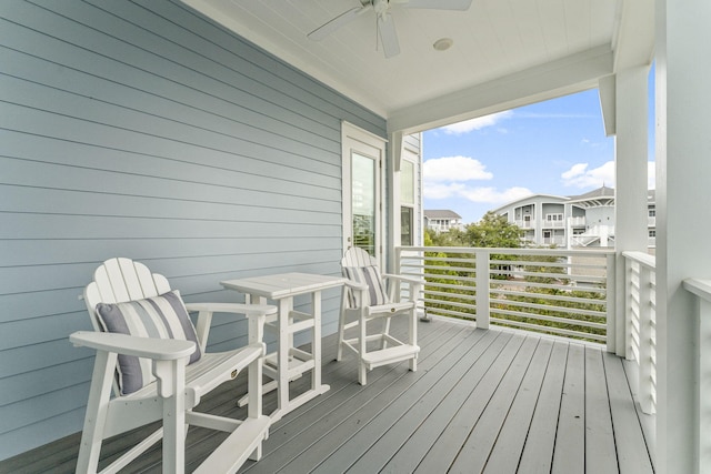 deck with ceiling fan