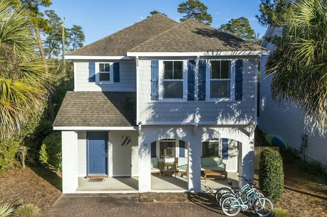 view of front facade featuring a patio