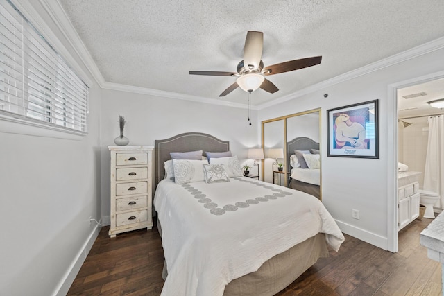 bedroom with a textured ceiling, a closet, crown molding, and dark hardwood / wood-style floors