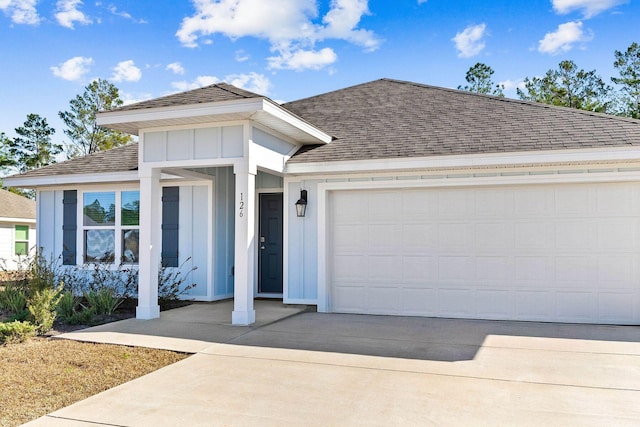 view of front of home featuring a garage