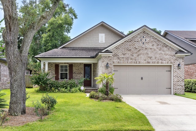 view of front facade featuring a garage and a front lawn