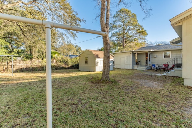 view of yard with a shed