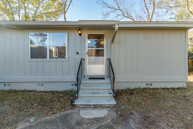 view of property entrance