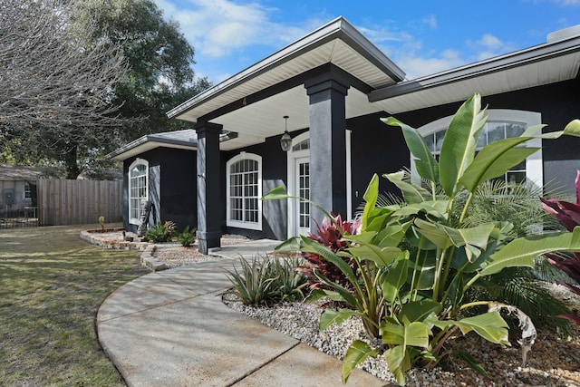 view of property entrance