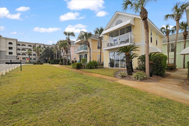 exterior space featuring a yard