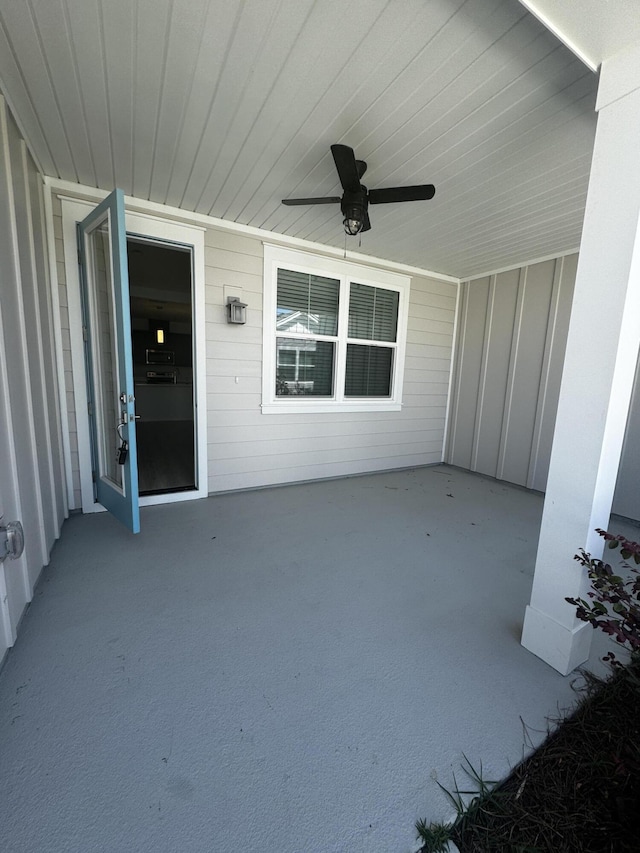 view of patio with ceiling fan