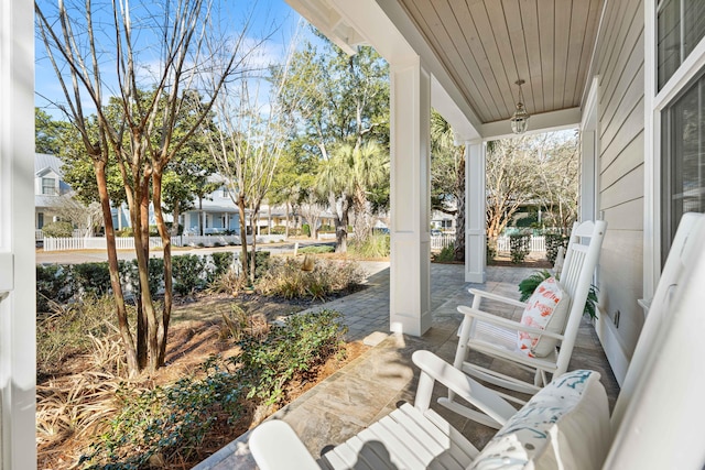 view of patio / terrace with covered porch