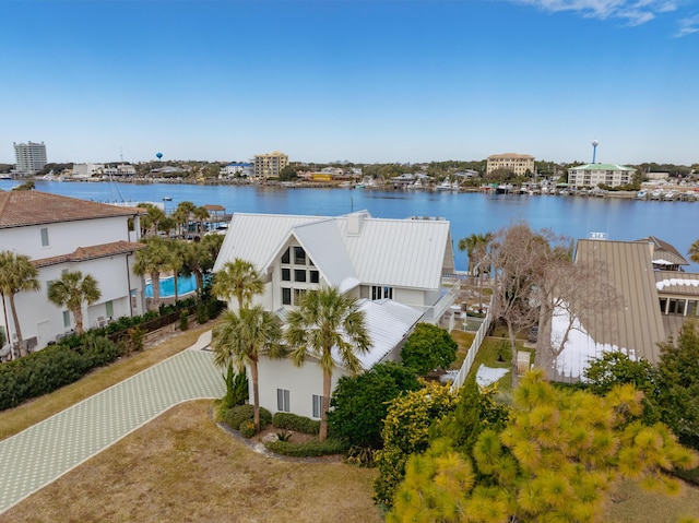 bird's eye view with a water view