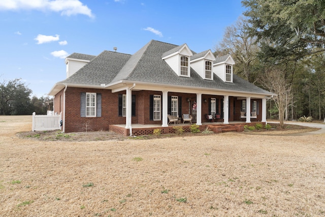 view of front of property featuring a porch