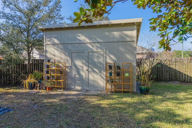 exterior space with a lawn