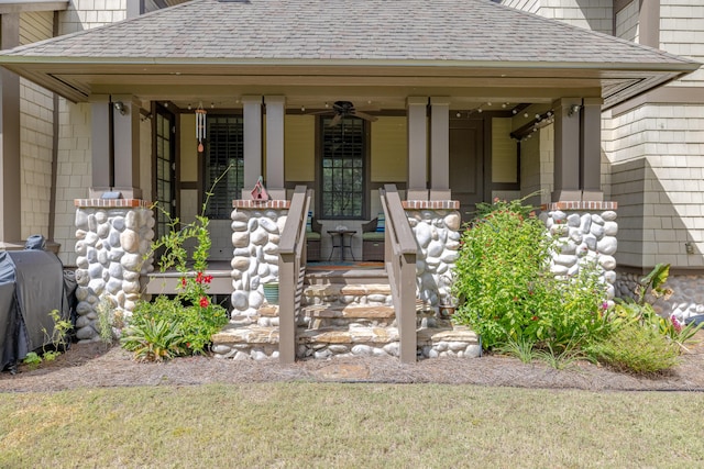 property entrance featuring covered porch