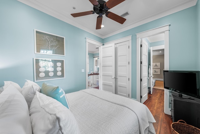 bedroom featuring ceiling fan, dark wood-type flooring, and visible vents