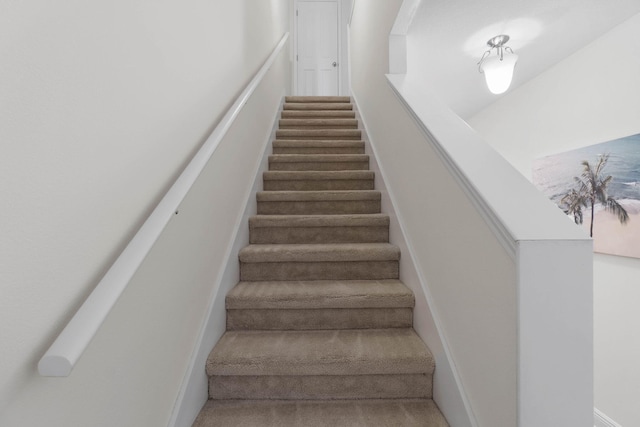 8872 White Ibis Way, Navarre, FL 32566 - view of stairway