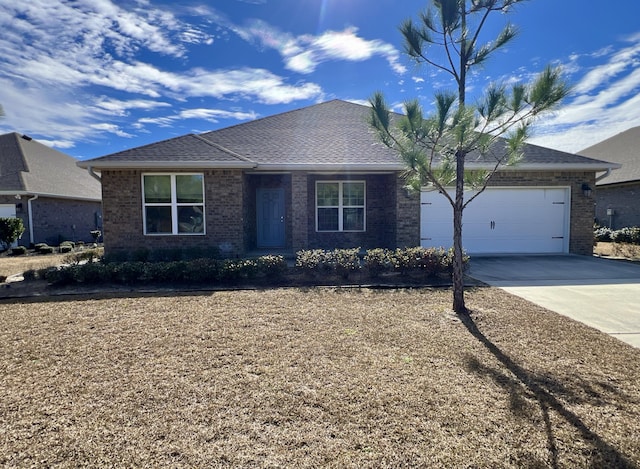 single story home featuring a garage