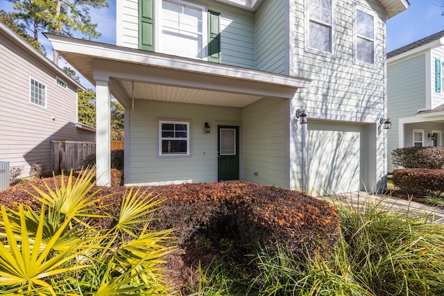 view of front of home featuring a garage