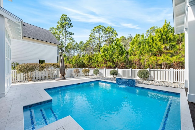 view of pool featuring pool water feature