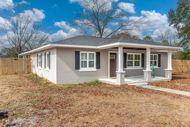 view of front of home featuring a porch