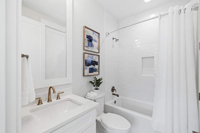 83 Sawgrass Ln, Santa Rosa Beach, FL 32459 - full bathroom featuring shower / tub combo with curtain, vanity, and toilet