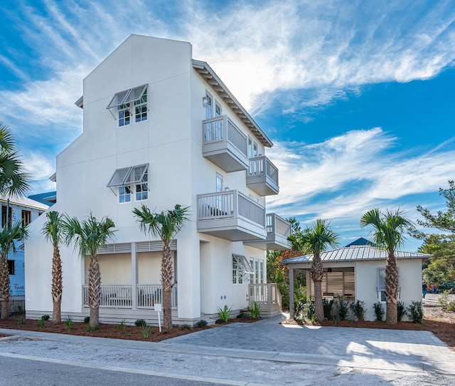 view of building exterior