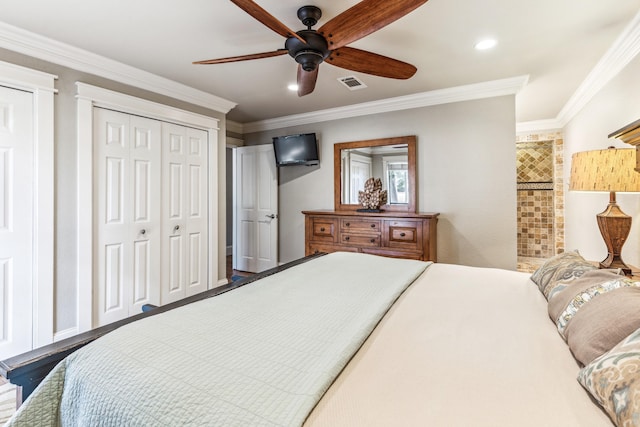 bedroom featuring crown molding and ceiling fan