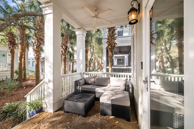 view of patio with ceiling fan and covered porch