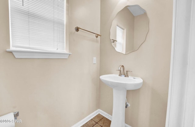 bathroom featuring sink and tile patterned floors