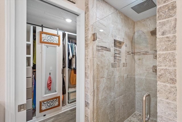 1911 Ladybird Ln, Gulf Breeze, FL 32563 - full bath featuring a stall shower and a spacious closet
