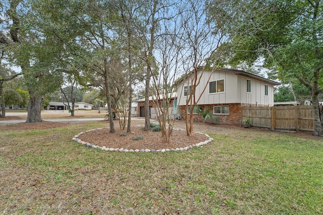 view of yard with fence