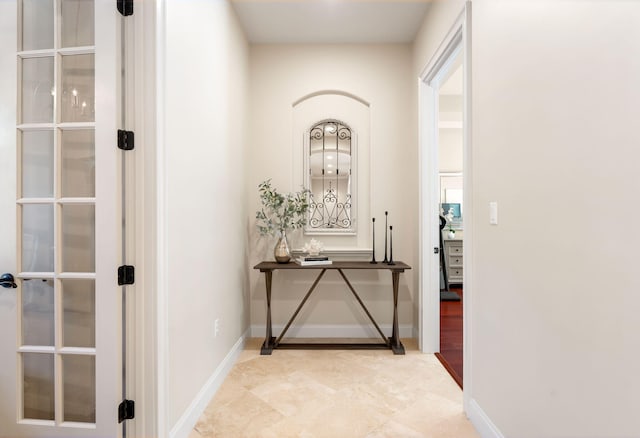 416 Admiral Ct, Destin, FL 32541 - corridor with baseboards