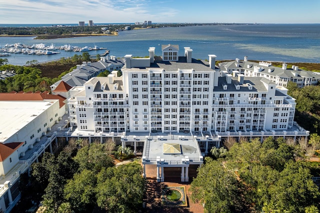 bird's eye view featuring a water view