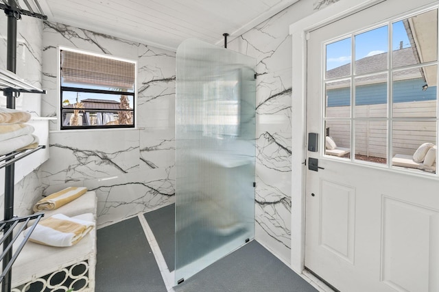 bathroom featuring plenty of natural light