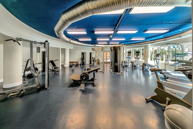 1110 Santa Rosa Blvd Unit C601, Fort Walton Beach, FL 32548 - gym featuring baseboards