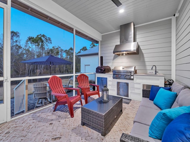 sunroom / solarium with sink