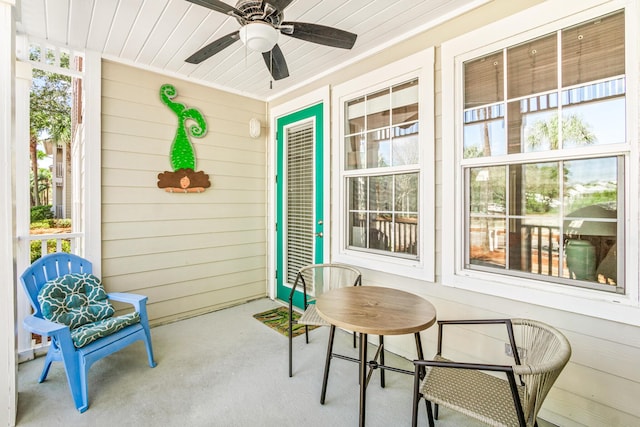 86 Village Blvd Apt 411, Santa Rosa Beach, FL 32459 - sunroom with a ceiling fan