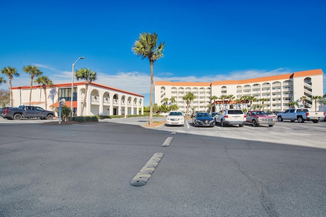 909 Santa Rosa Blvd Unit 611, Fort Walton Beach, FL 32548 - view of road with street lighting and curbs