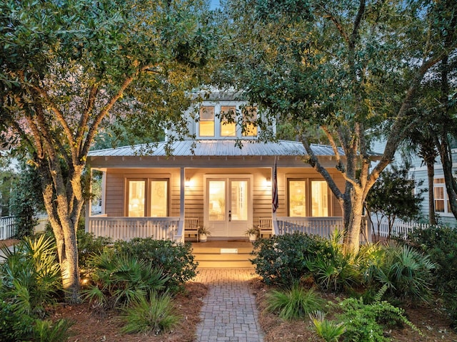 view of front of house with a porch